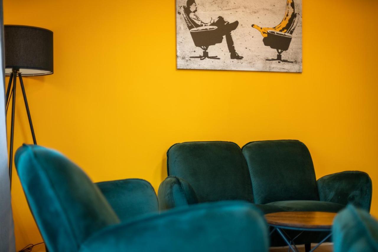 Free Living - Jungle Design Apartments, Zentrum, Parkplatz, Kueche, Wlan Βόλφσμπουργκ Εξωτερικό φωτογραφία